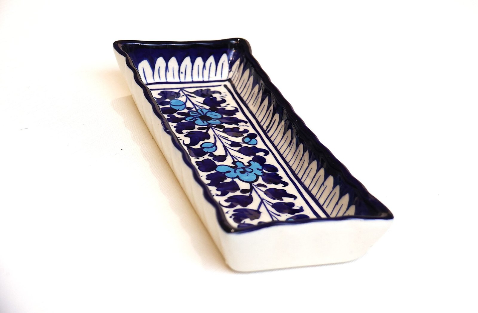 The Katoch Serving Dish (Medium, Rounded Edge) - Image 4